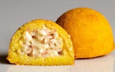 Arancini Prosciutto e Besciamella: Abbinamenti Chic per Aperitivi e Buffet