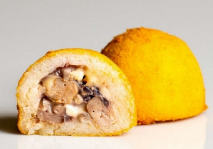 arancino mozzarella salsiccia cipolla caramellata